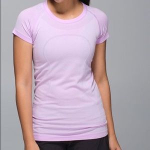 Lululemon workout t-shirt